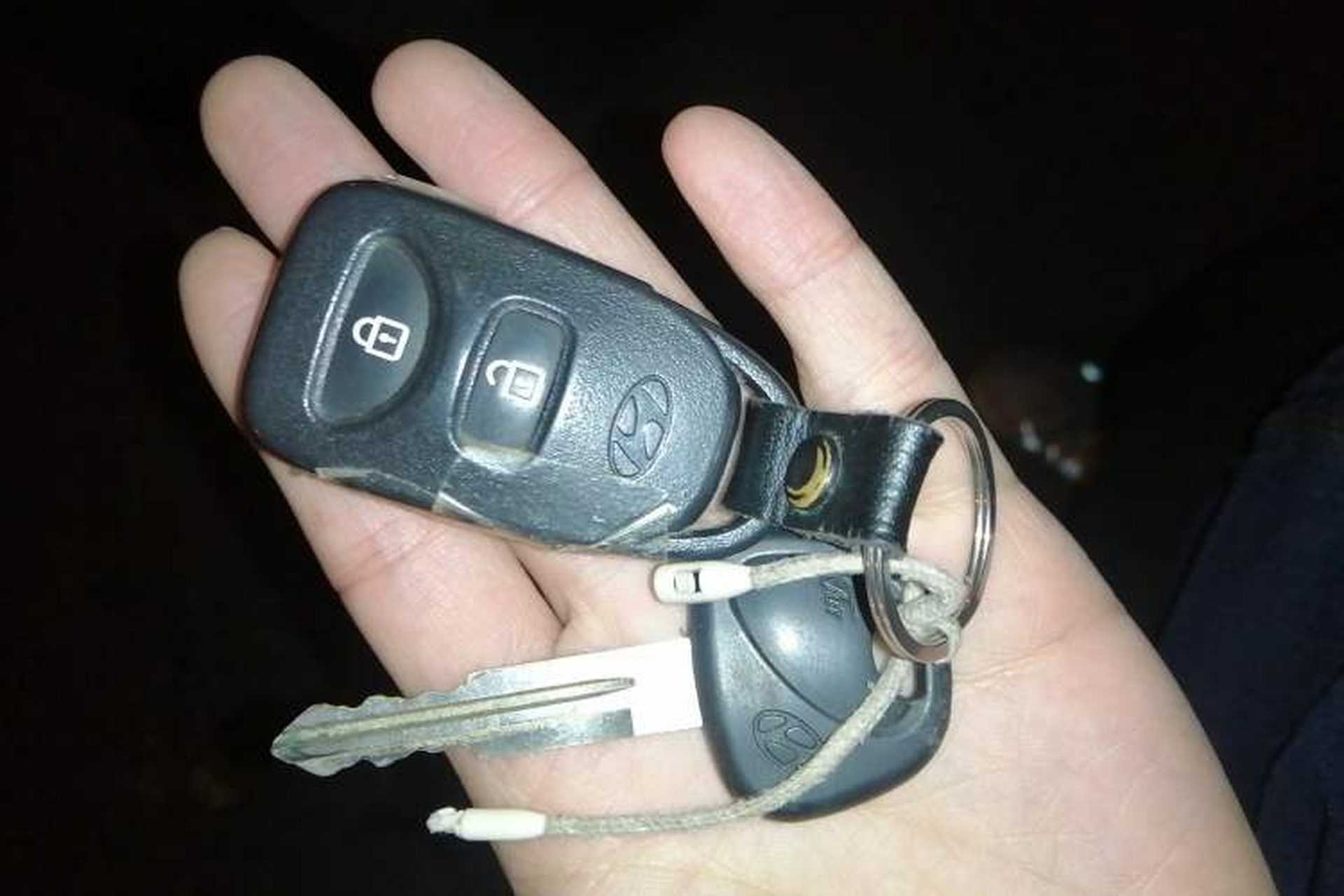 Used Hyundai Elantra 2011 1.6L Manual Comfort Version Vehicle Key