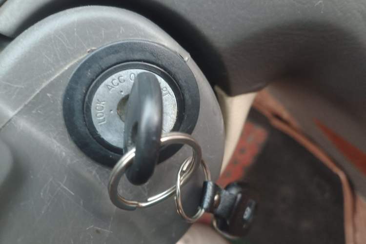 Used Hyundai Elantra 2011 1.6L Automatic Comfort Edition Vehicle Key