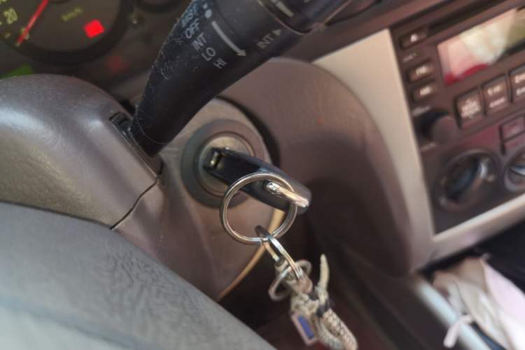 Used Hyundai Elantra 2011 1.6L Manual Comfort Version Vehicle Key