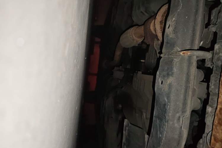 Used Hyundai Elantra 2011 1.6L Manual Comfort Version Chassis Front