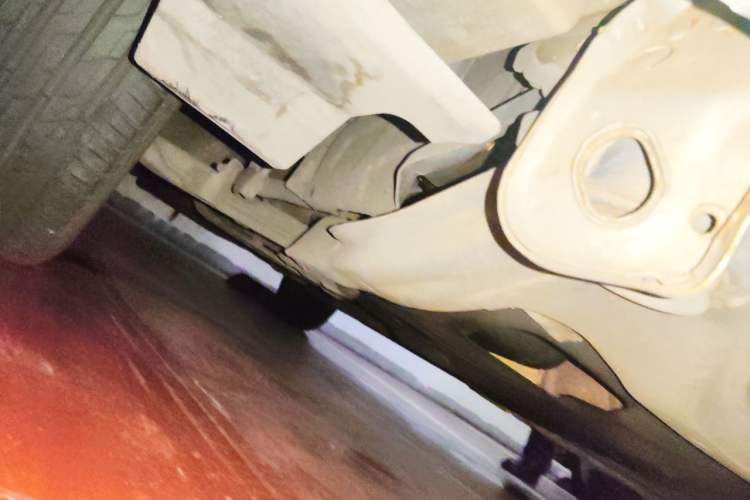 Used Hyundai Elantra 2011 1.6L Manual Comfort Version Chassis Front Right