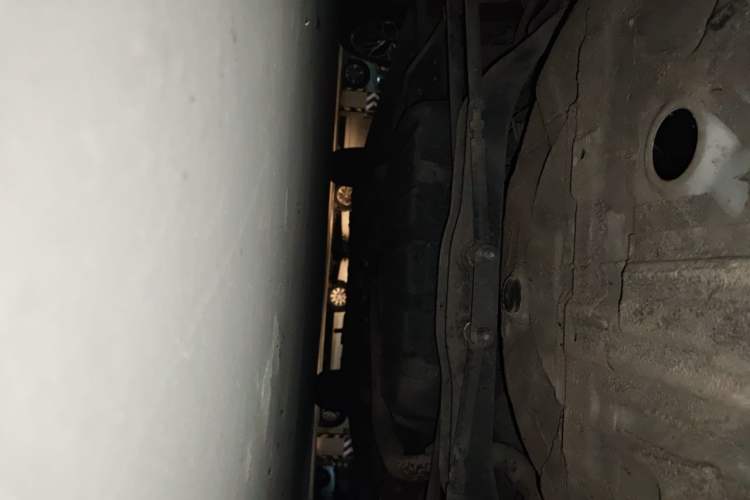 Used Hyundai Elantra 2011 1.6L Manual Comfort Version Chassis Rear
