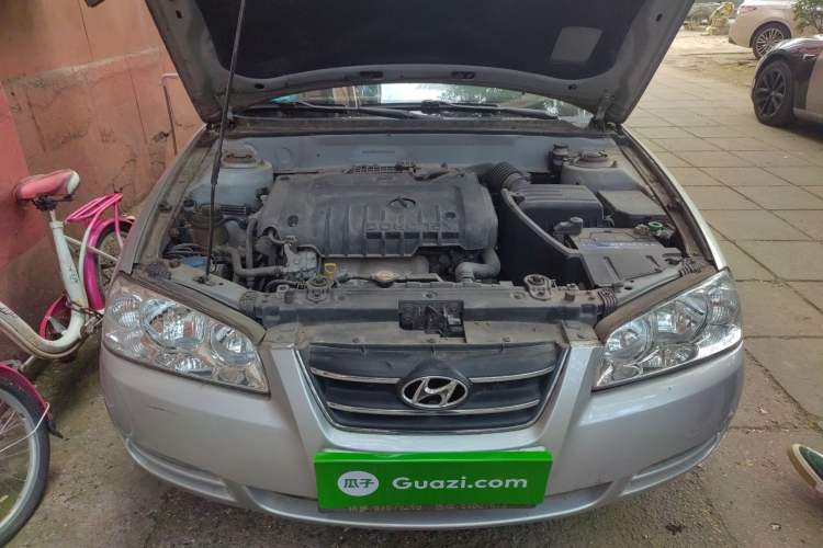Used Hyundai Elantra 2011 1.6L Manual Comfort Version Engine Bay