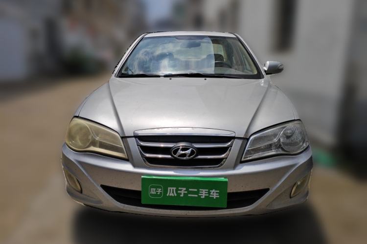 Used Hyundai Elantra 2011 1.6L Manual Comfort Version Front