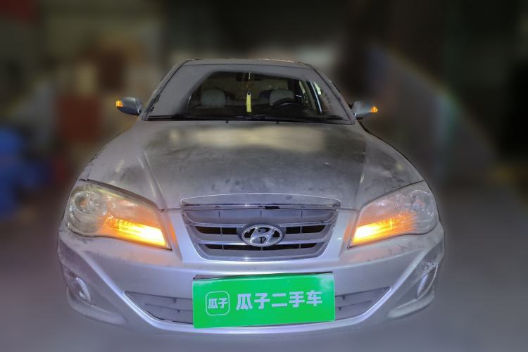 Used Hyundai Elantra 2011 1.6L Manual Comfort Version Front