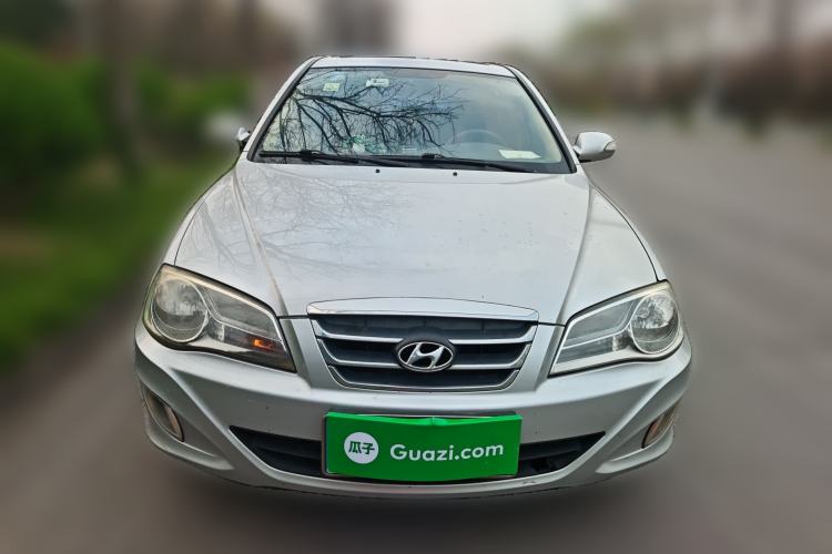 Used Hyundai Elantra 2011 1.6L Manual Comfort Version Front