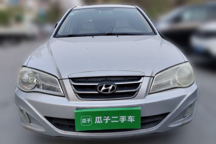 Used Hyundai Elantra 2011 1.6L Manual Comfort Version Front