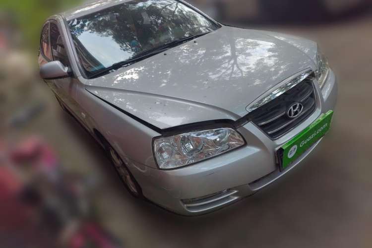 Used Hyundai Elantra 2011 1.6L Manual Comfort Version Front Right 45 Deg