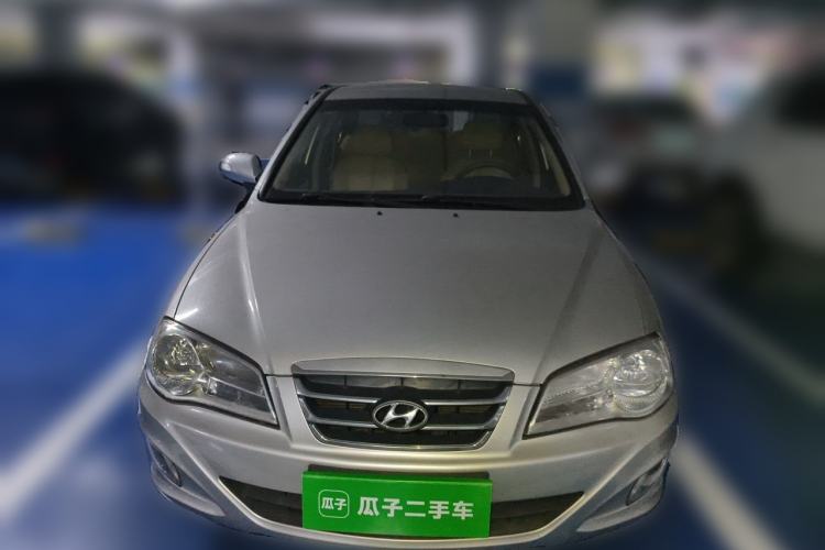 Used Hyundai Elantra 2011 1.6L Manual Comfort Version Front
