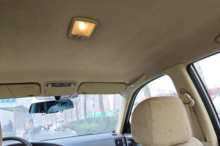Used Hyundai Elantra 2011 1.6L Manual Comfort Version Headliner