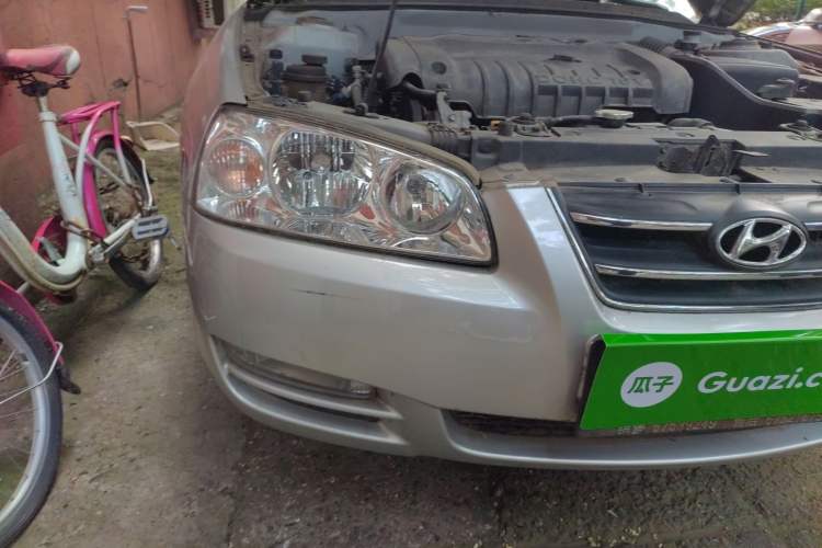 Used Hyundai Elantra 2011 1.6L Manual Comfort Version Right Front Headlight