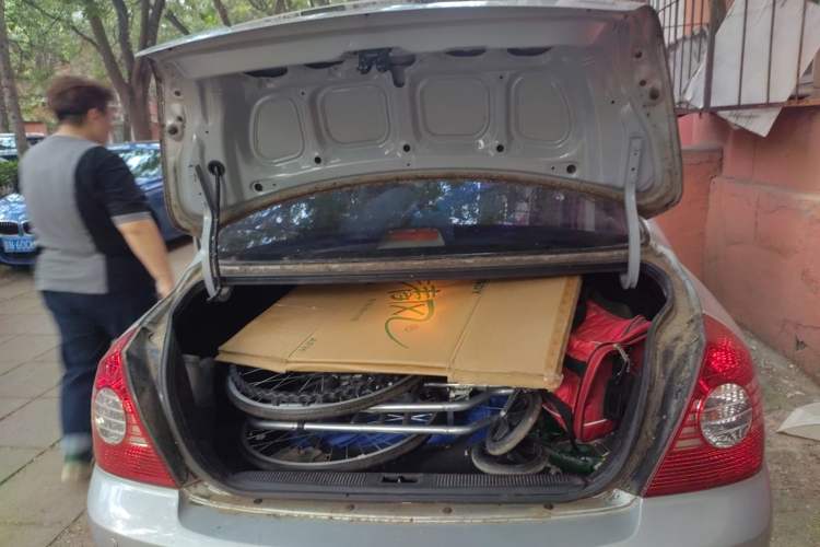 Used Hyundai Elantra 2011 1.6L Manual Comfort Version Trunk