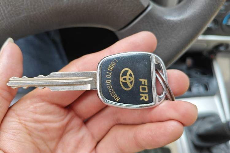 Used Hyundai Elantra 2011 1.6L Manual Comfort Version Vehicle Key
