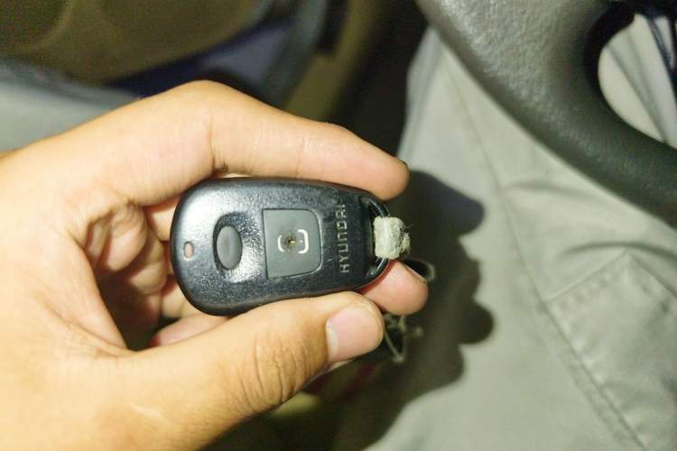Used Hyundai Elantra 2011 1.6L Manual Comfort Version Vehicle Key