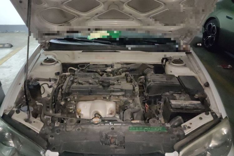 Used Hyundai Elantra 2011 1.6L Automatic Comfort Edition Engine Bay