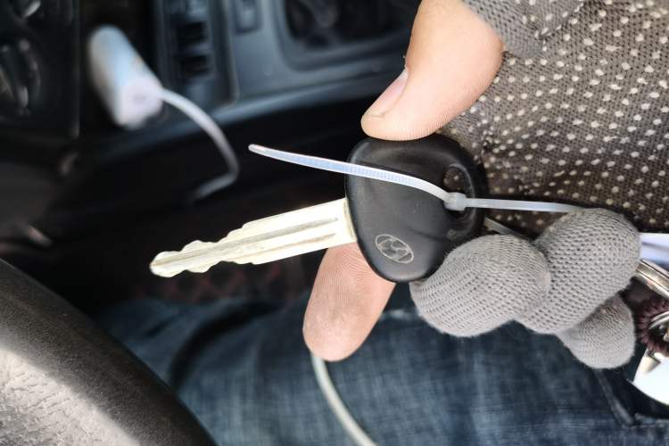 Used Hyundai Elantra 2012 1.6L Manual CNG Dual-Fuel Version Vehicle Key