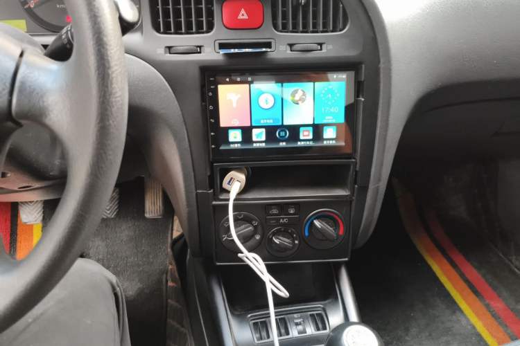 Used Hyundai Elantra 2012 1.6L Manual CNG Dual-Fuel Version Audio And AC Panel