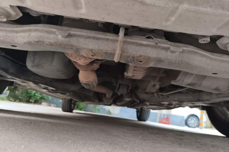 Used Hyundai Elantra 2012 1.6L Manual CNG Dual-Fuel Version Chassis Front
