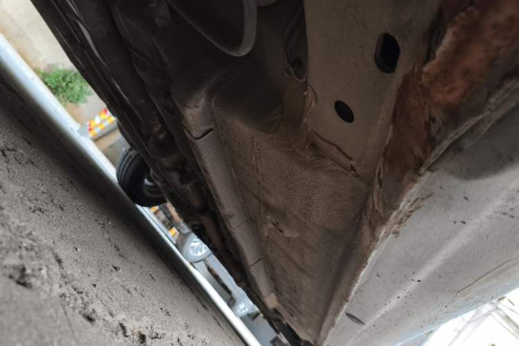 Used Hyundai Elantra 2012 1.6L Manual CNG Dual-Fuel Version Chassis Rear Right