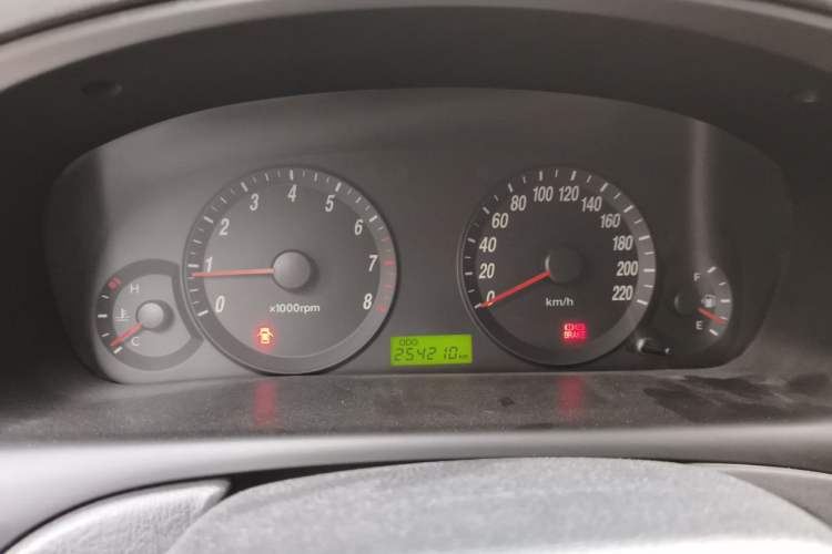 Used Hyundai Elantra 2012 1.6L Manual CNG Dual-Fuel Version Instrument Cluster