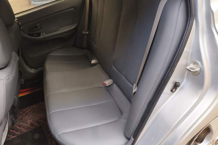 Used Hyundai Elantra 2012 1.6L Manual CNG Dual-Fuel Version Left Rear Seat