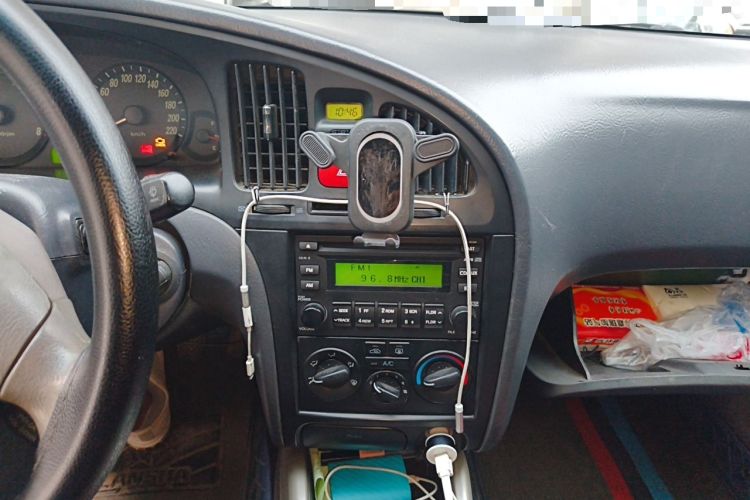 Used Hyundai Elantra 2012 1.6L Manual CNG Dual-Fuel Version Audio And AC Panel