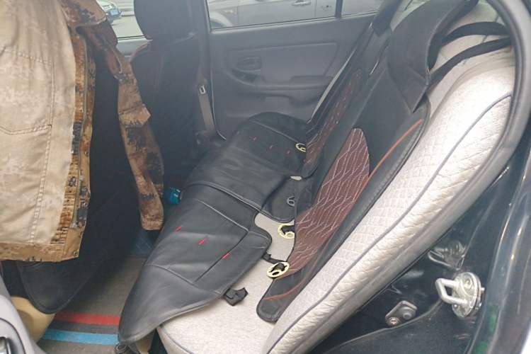 Used Hyundai Elantra 2012 1.6L Manual CNG Dual-Fuel Version Left Rear Seat