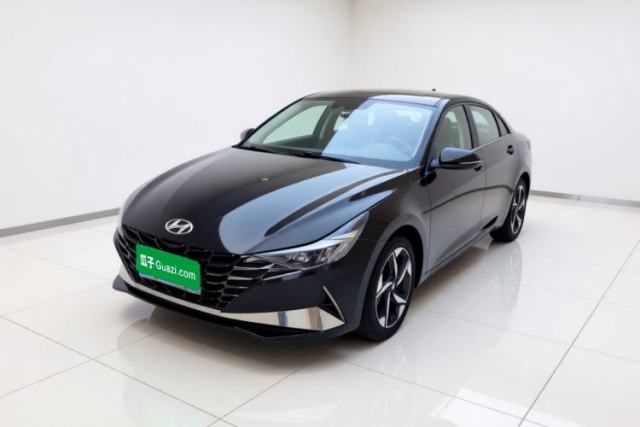 Used Hyundai Elantra 2021 1.5L CVT LUX Prestige Edition