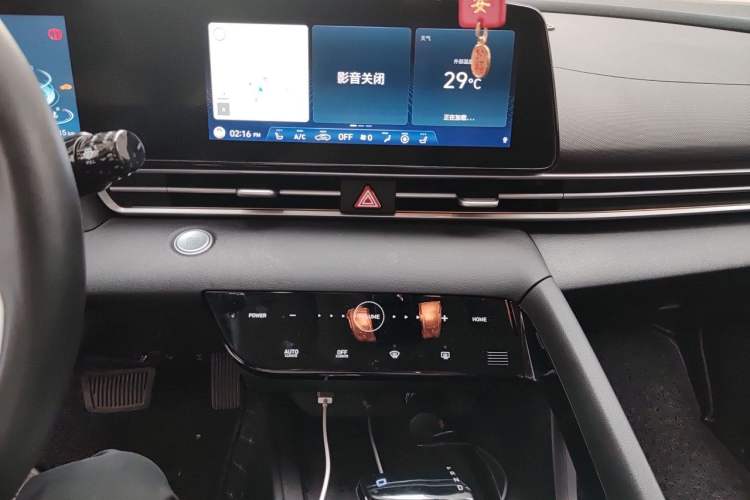 Used Hyundai Elantra 2021 1.5L CVT TOP Flagship Edition Audio And AC Panel