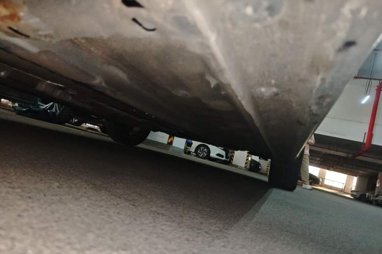 Used Hyundai Elantra 2021 1.5L CVT LUX Prestige Edition Chassis Front Left
