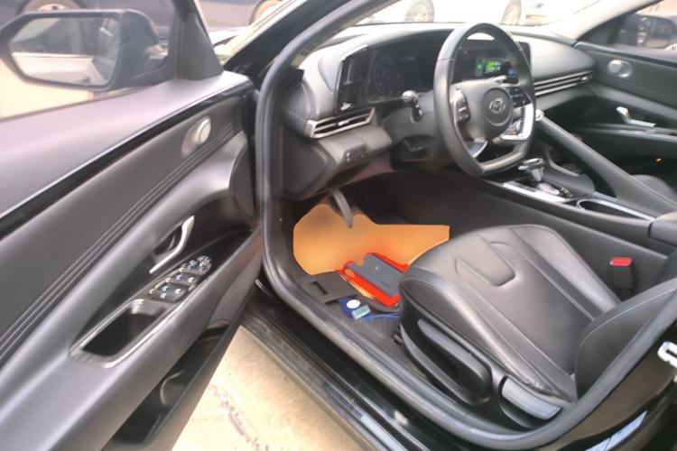 Used Hyundai Elantra 2021 1.5L CVT GLX Elite Edition Driver Seat