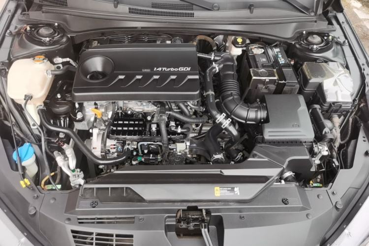Used Hyundai Elantra 2021 240TGDi DCT LUX Prestige Edition Engine Bay