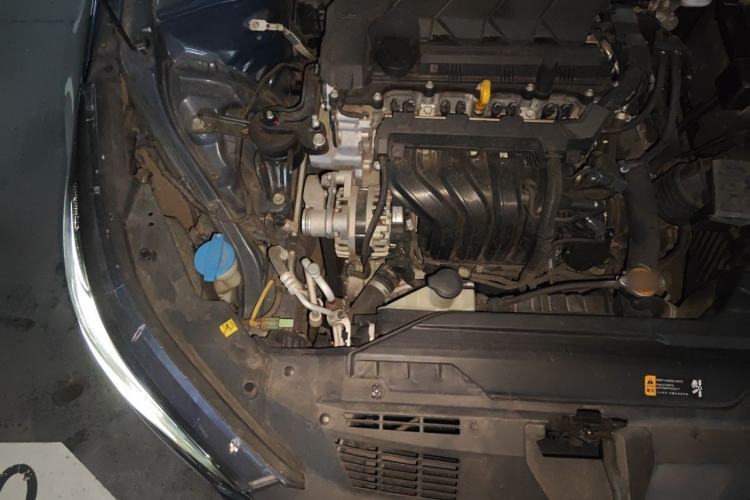 Used Hyundai Elantra 2021 1.5L CVT LUX Prestige Edition Engine Bay Right