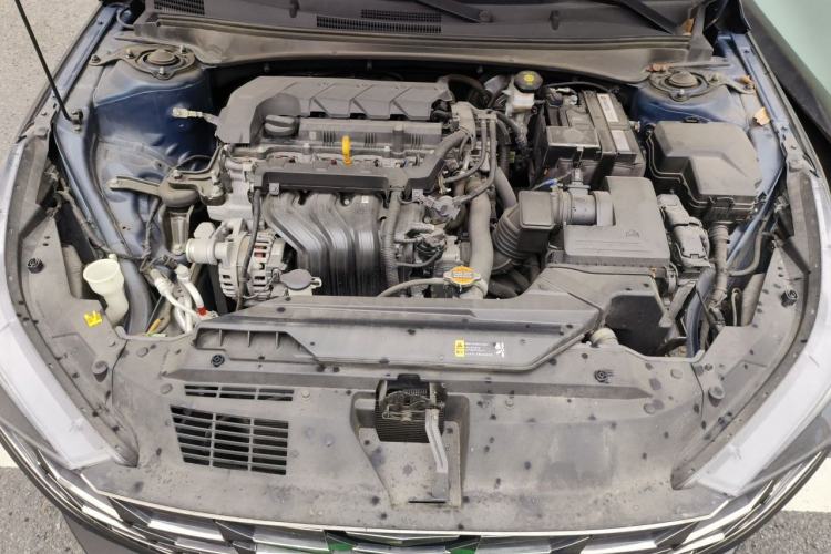 Used Hyundai Elantra 2021 1.5L CVT LUX Prestige Edition Engine Bay