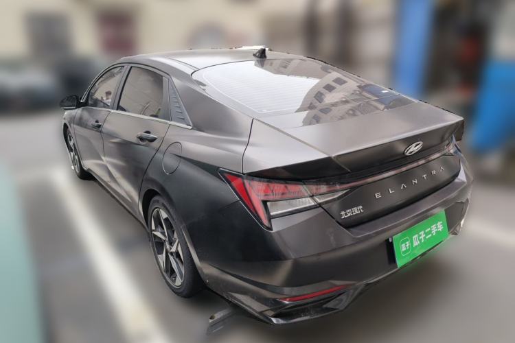 Used Hyundai Elantra 2021 1.5L CVT LUX Prestige Edition Exterior 3