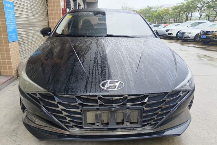 Used Hyundai Elantra 2021 1.5L CVT LUX Prestige Edition Front