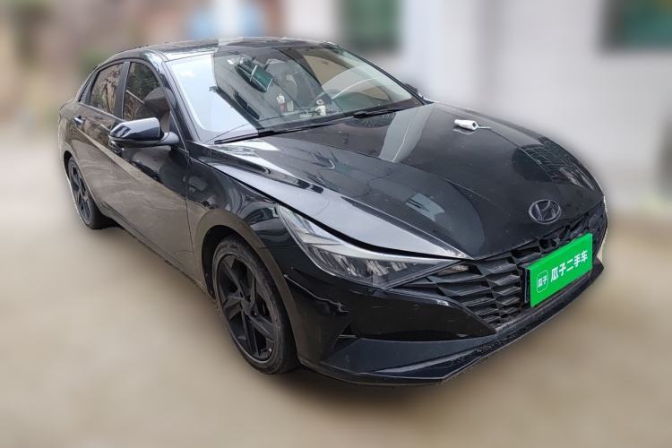 Used Hyundai Elantra 2021 1.5L CVT TOP Flagship Edition Front Right 45 Deg