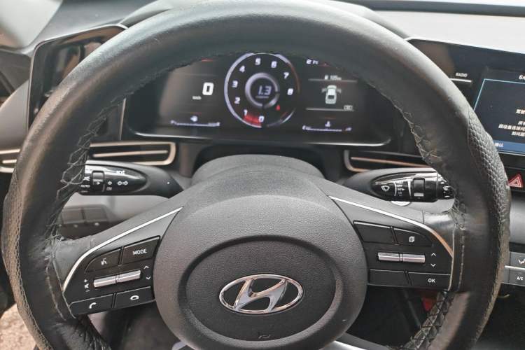 Used Hyundai Elantra 2021 1.5L CVT GLX Elite Edition Instrument Cluster