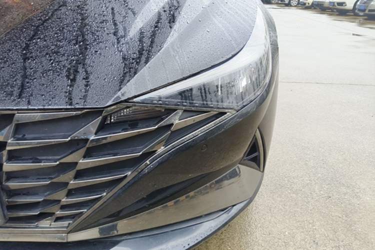 Used Hyundai Elantra 2021 1.5L CVT LUX Prestige Edition Left Front Headlight