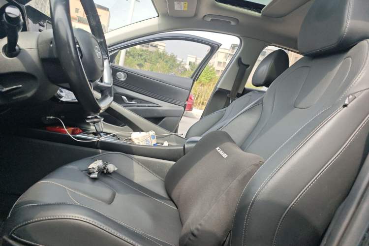 Used Hyundai Elantra 2021 1.5L CVT GLX Elite Edition Left Front Seat