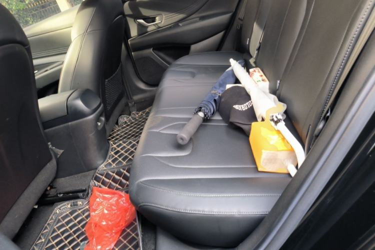 Used Hyundai Elantra 2021 1.5L CVT LUX Prestige Edition Left Rear Seat