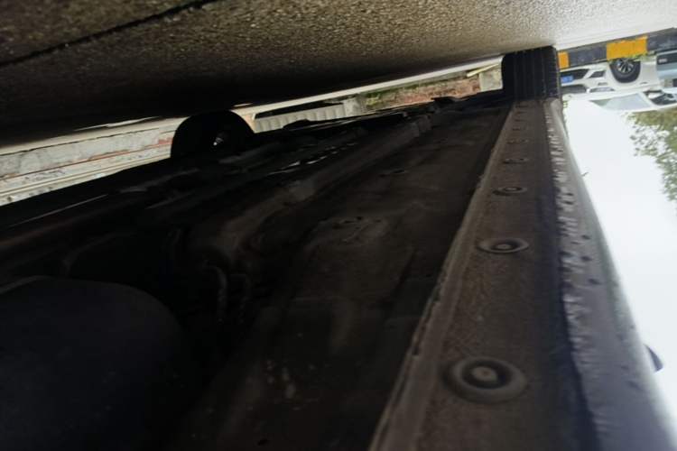 Used Hyundai Elantra 2021 1.5L CVT LUX Prestige Edition Left Side Sill
