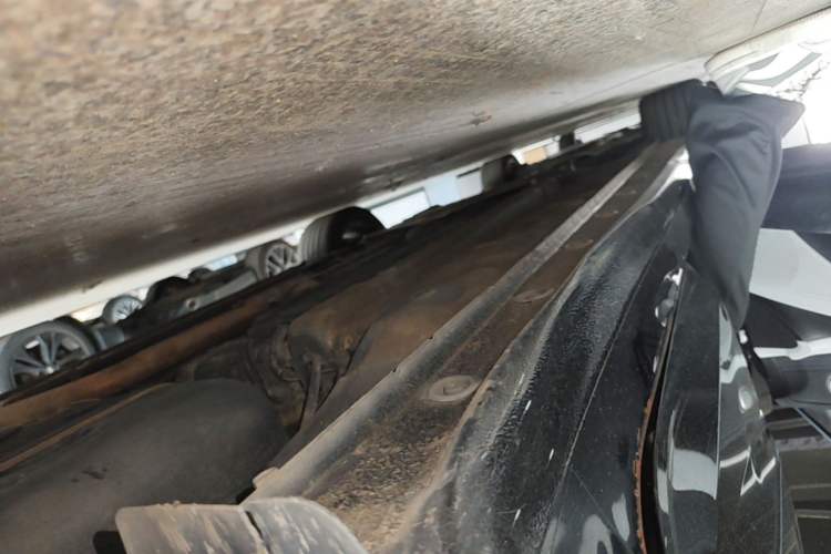 Used Hyundai Elantra 2021 1.5L CVT TOP Flagship Edition Left Side Sill