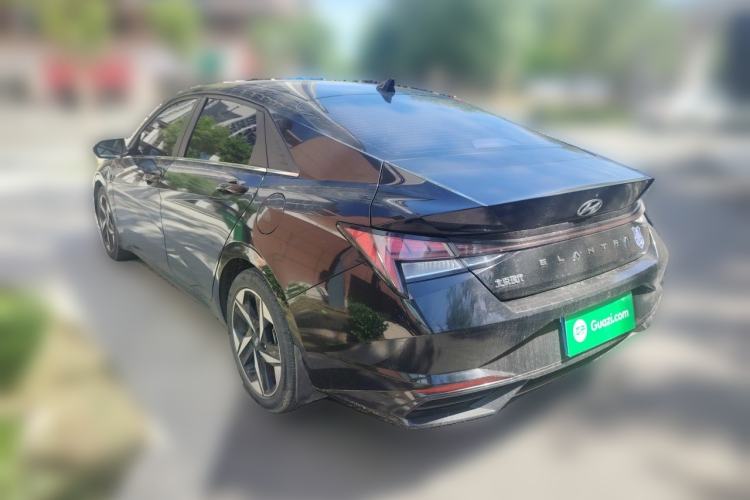 Used Hyundai Elantra 2021 1.5L CVT LUX Prestige Edition Rear Left 45 Deg