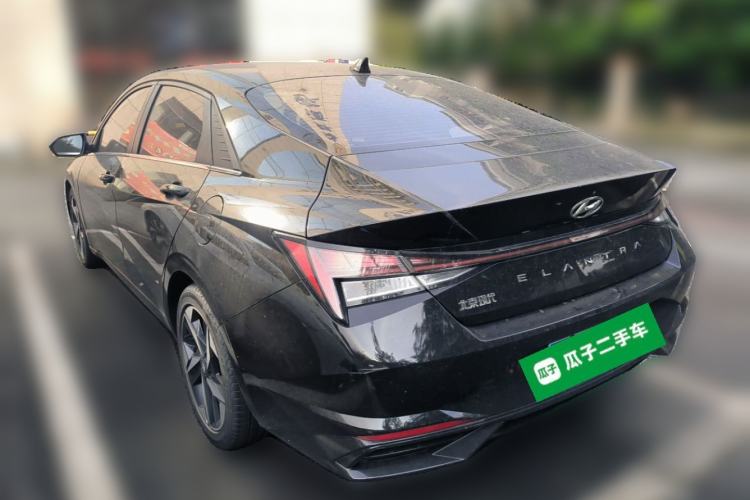 Used Hyundai Elantra 2021 1.5L CVT LUX Prestige Edition Rear Left 45 Deg