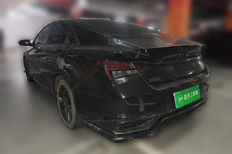 Used Hyundai Elantra 2021 1.5L CVT LUX Prestige Edition Rear Left 45 Deg