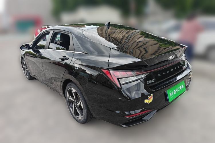 Used Hyundai Elantra 2021 1.5L CVT LUX Prestige Edition Rear Left 45 Deg