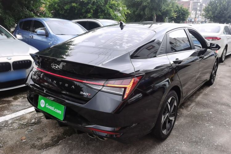 Used Hyundai Elantra 2021 240TGDi DCT LUX Prestige Edition Rear Right 45 Deg