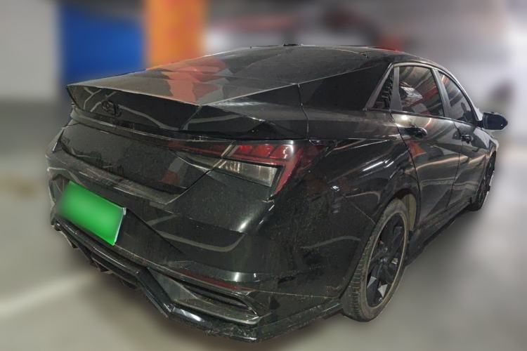Used Hyundai Elantra 2021 1.5L CVT LUX Prestige Edition Rear Right 45 Deg