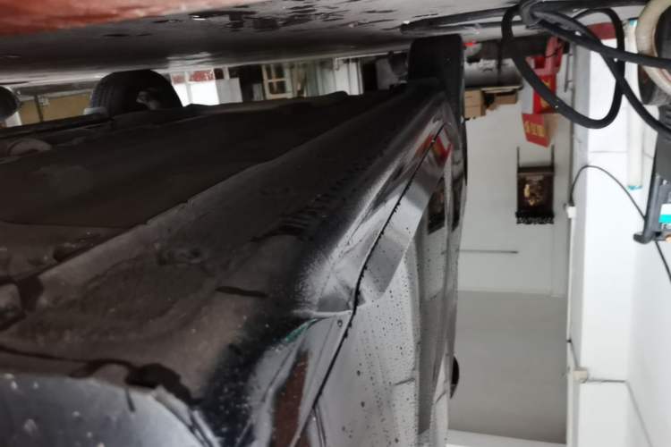 Used Hyundai Elantra 2021 240TGDi DCT LUX Prestige Edition Right Side Sill